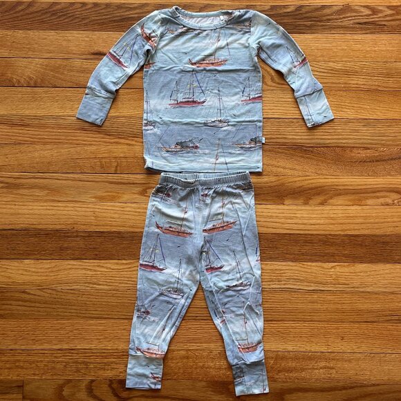 Posh Peanut Skip Blue Sailboat Classic Pajama Set Size 18-24 Month - Picture 1 of 13